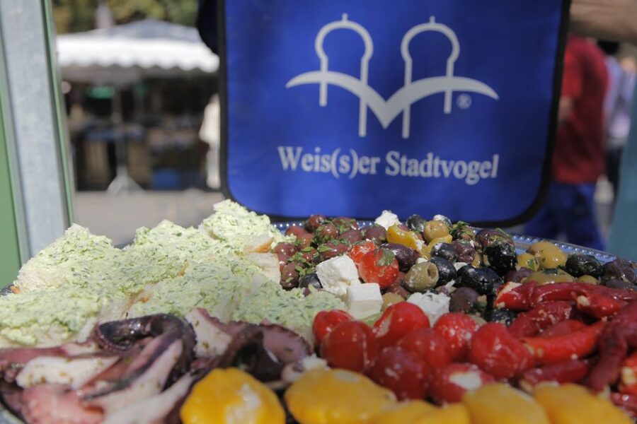 Munich: Viktualienmarkt Food Tasting Tour in German - The tastings you will actually eat in 2 hours