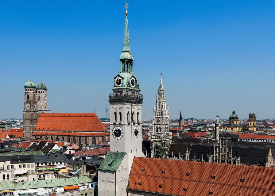 Munich: Walking Tour Old Town and Viktualienmarkt - How long it takes and why the pacing works