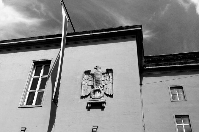 Munich WWII and Dachau Concentration Camp Private Tour with Licensed Guide - The “freedom and resistance” half: NS Opfer, White Rose, and memorial time