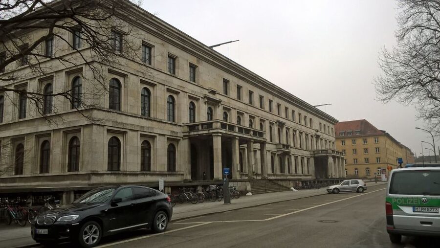 National Socialism WWII with licensed guide - private tour - The guide matters, and Wolfgang Brehm sets the tone