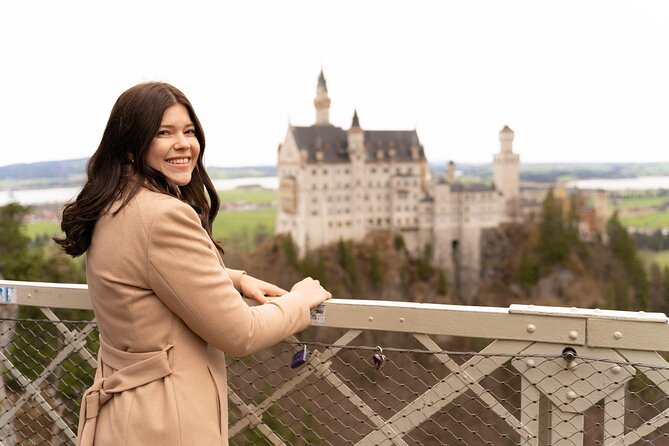 Neuschwanstein Castle Couple, Wedding & Portrait Photoshoot - Where it starts at Schwangau, and why meeting point details matter