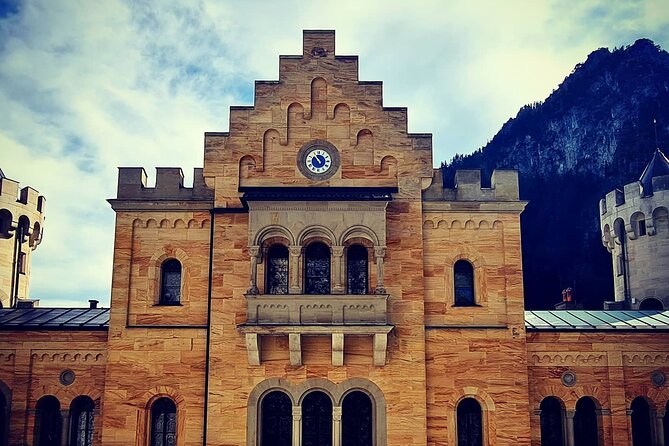 Neuschwanstein Castle, Ettal Abbey and Oberammergau Private Tour from Munich - Should You Book This Neuschwanstein, Ettal and Oberammergau Tour?