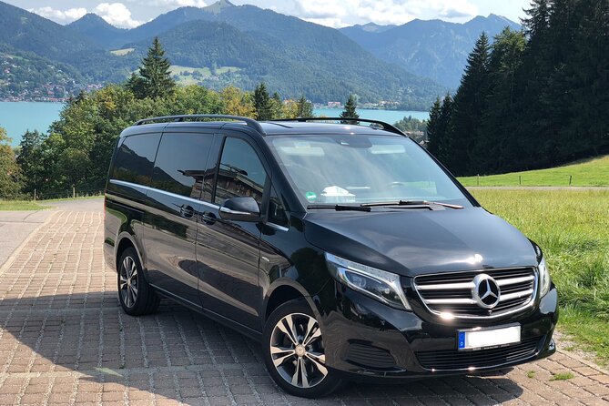 Neuschwanstein Castle & more - Private Tour from Munich - Neuschwanstein Practical Reality: Shuttles, Carriage Options, and Stairs