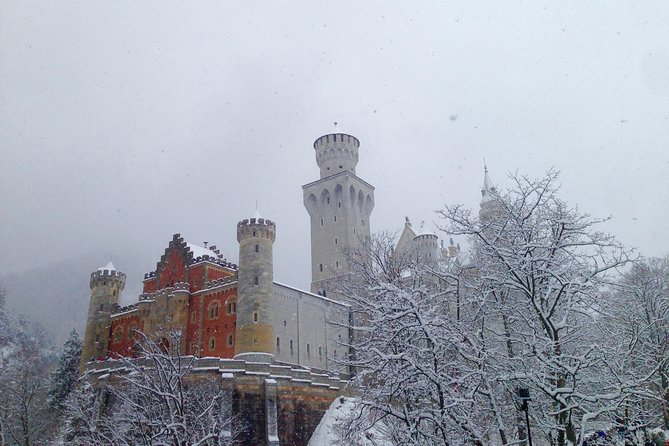 Neuschwanstein Castle Private Tour from Garmisch-Partenkirchen - Price and Logistics: What You Get for About $590