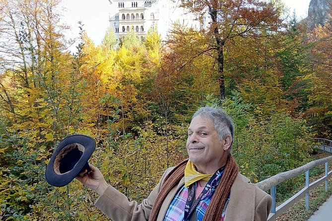 Neuschwanstein Castle Small-Group Guided Day Trip from Munich - The small-group experience with Paul Riedel