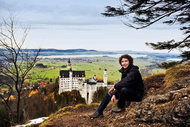 Neuschwanstein Castle Ticket With Audio Guided Tour - Schloss Neuschwanstein inside: what you actually see with the audio device