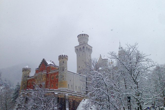 Neuschwanstein Castle Tour for Large Groups - Bauhaus Schwangau stop: admission included, lunch on your terms