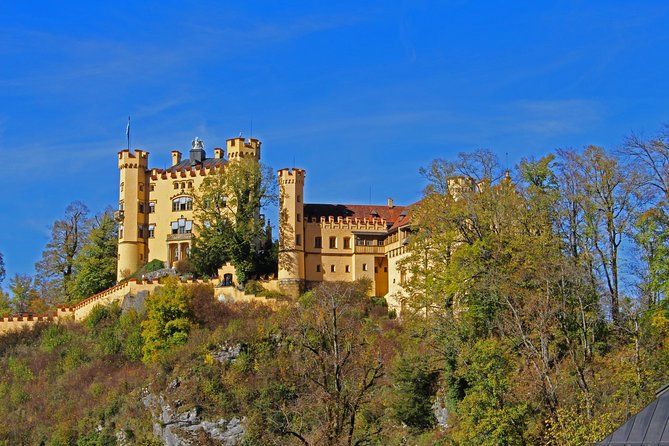 Neuschwanstein Castle Tour from Munich - Best viewpoints: lake, gorge, and Hohenschwangau’s fairytale neighbor