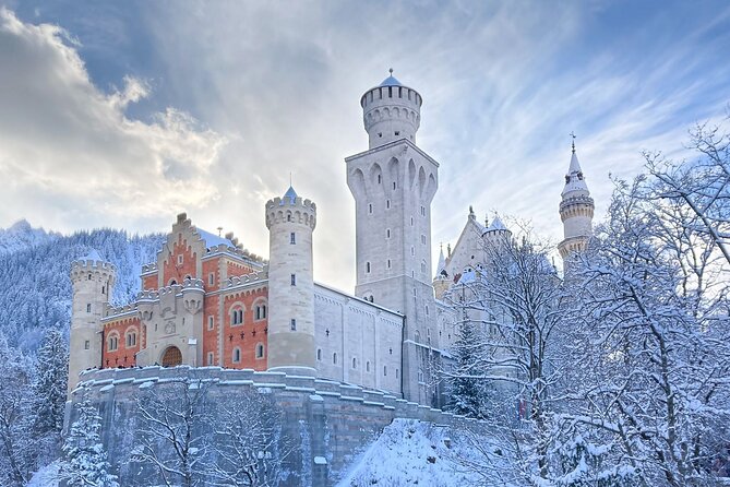 Neuschwanstein Castle Tour from Munich - Mary’s Bridge time, when the weather plays nice