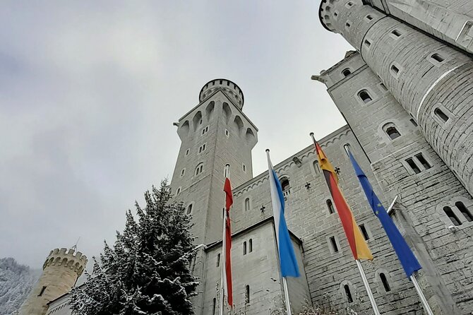 Neuschwanstein Exclusive Romantic Winter Tour INCL. TICKETS - Neuschwanstein Castle: Skip-the-Line, Then Two Parts of the Visit