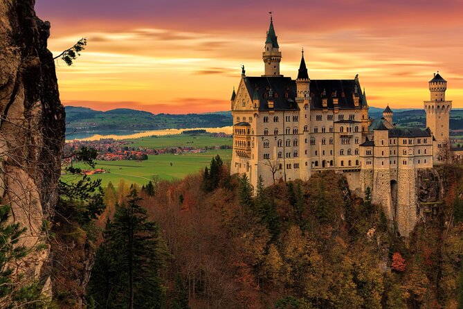 Neuschwanstein & Linderhof Castle Luxury Private Tour from Munich - Key highlights at a glance