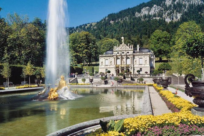 Neuschwanstein & Linderhof Castle Luxury Private Tour from Munich - Entering Neuschwanstein: Fairytale Exteriors Meet Stair-Step Reality