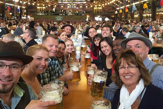 Oktoberfest Tour with table and unlimited beer - Skip-the-line entry: what it saves you in real time