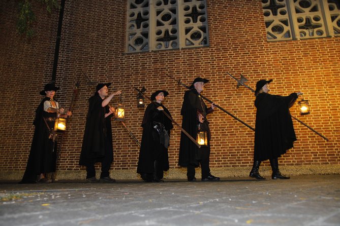 On the road with the night watchman - Munich’s night watchman walk, minus the tourist fog