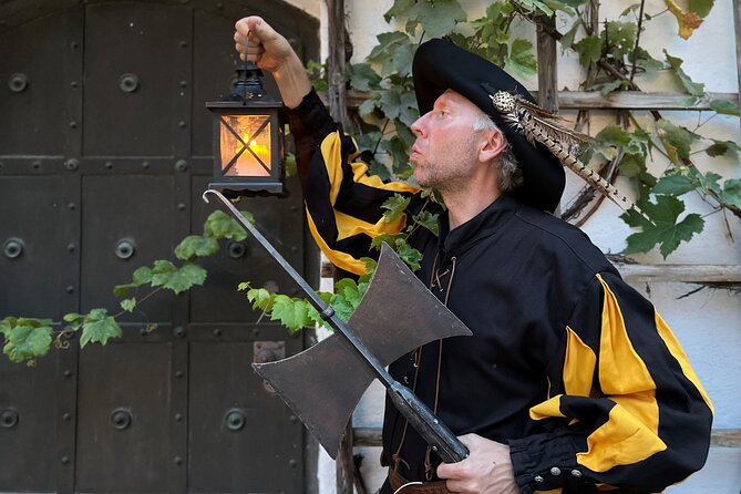On the road with the night watchman - Alter Hof, torture chamber and the Bavarian dukes angle