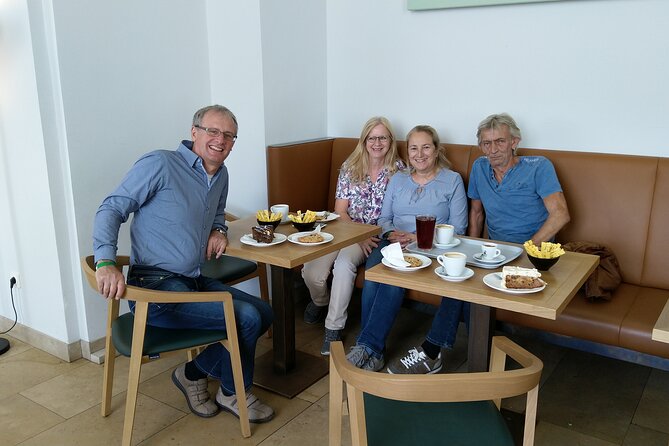 Paul's Private Tour in the Alte Pinakothek Munich - Meeting at Barer Str. 27: easy to find, easy to start