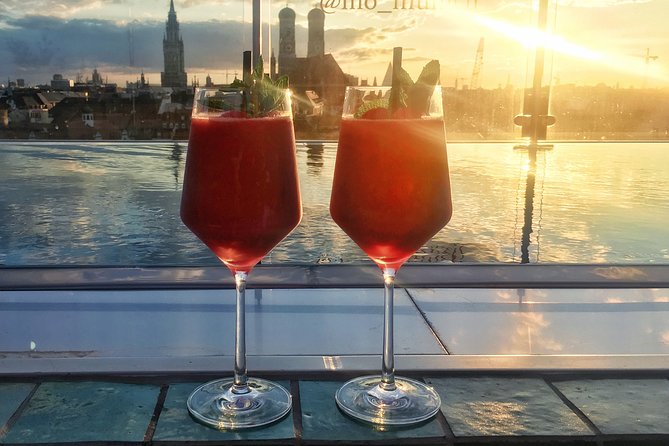 PRIVATE - Best Munich Cocktail Tour - all inclusive - Why this cocktail tour feels different from a typical pub crawl