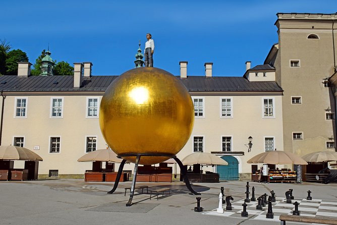 Private Day Trip from Munich to Salzburg Old Town with Lunch - Your 60 minutes of free time: shop, stroll, or re-aim your photos