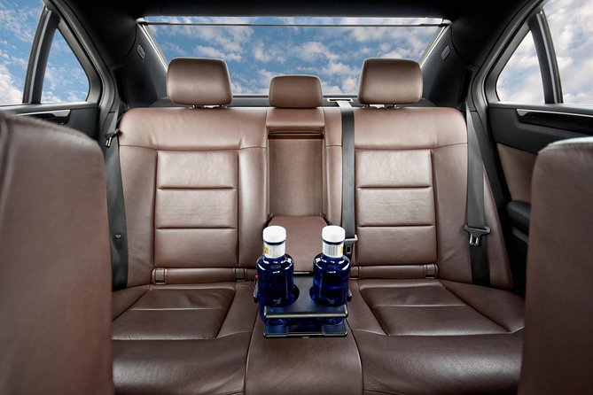 Private Departure Transfer from Munich to Munich Airport by Sedan - Vehicle comfort: what “Mercedes E Class or similar” means for you