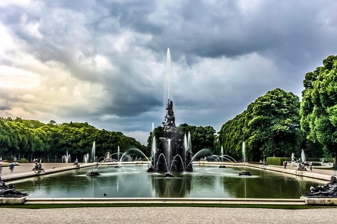 Private Herrenchiemsee Castle Tour from Munich with Cruise and Carriage Ride - Lake Chiemsee Stop: Your Lakeside Start and Scenic Setup