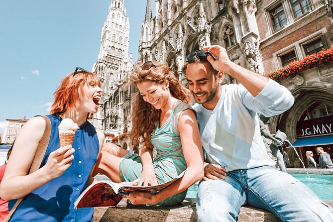 Private Munich Tour for History Buffs with Architectural Gems and WWII sites - How this Munich WWII-and-architecture walk actually works