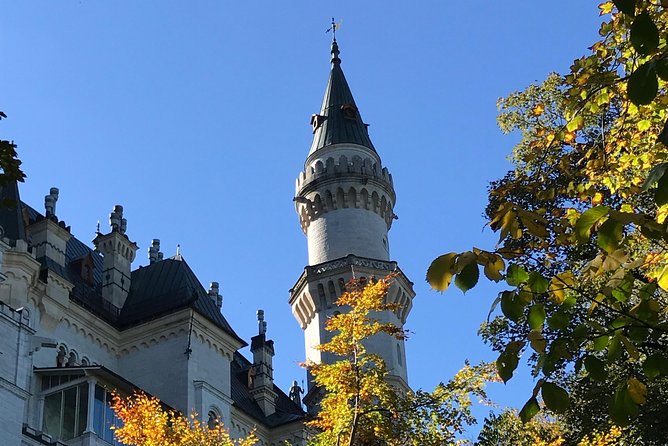 Private Neuschwanstein castle tour from Oberammergau village - Oberammergau Pickup Means Your Neuschwanstein Day Starts on Easy Mode