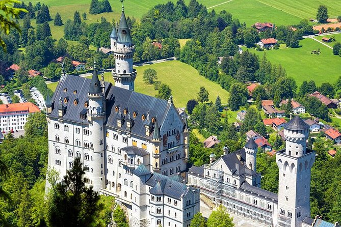 Private Neuschwanstein Tour from Munich with Skip-the-Line Ticket - Entering Neuschwanstein with skip-the-line style timing