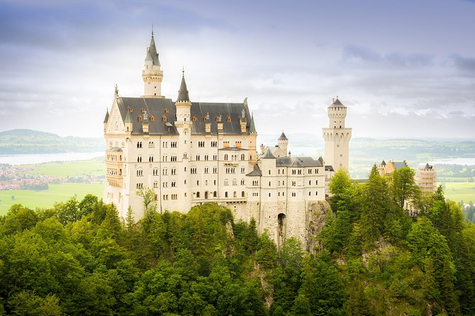 Private Photo Session outside Neuschwanstein Castle - Schloss Neuschwanstein Stop: Where You’ll Get the Best Castle Views