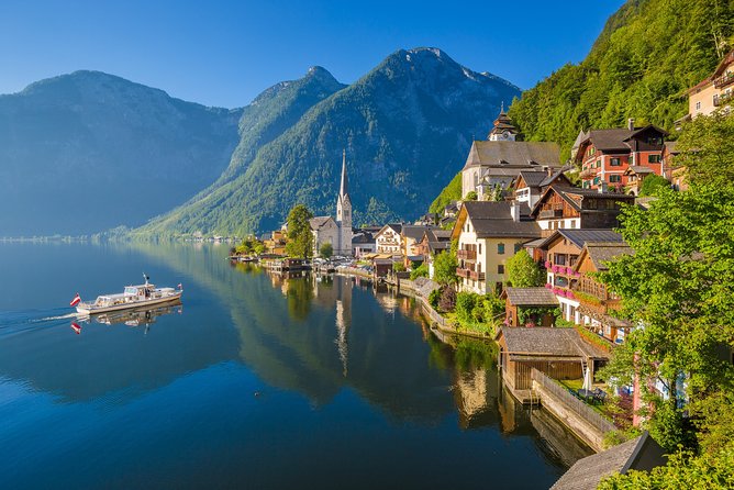 Private Tour to Hallstatt and Salzburg with Austrian Lunch - Munich to Hallstatt and Salzburg in one day: what you are really buying