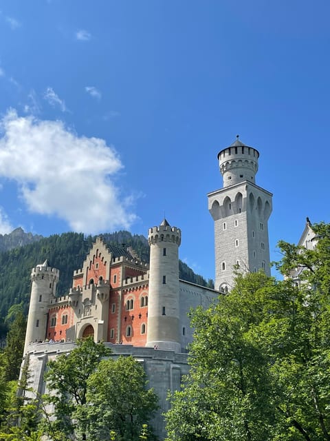 Private tour to Neuschwanstein castle from Munich - Shuttles, Mary’s Bridge, and what you should expect on timing