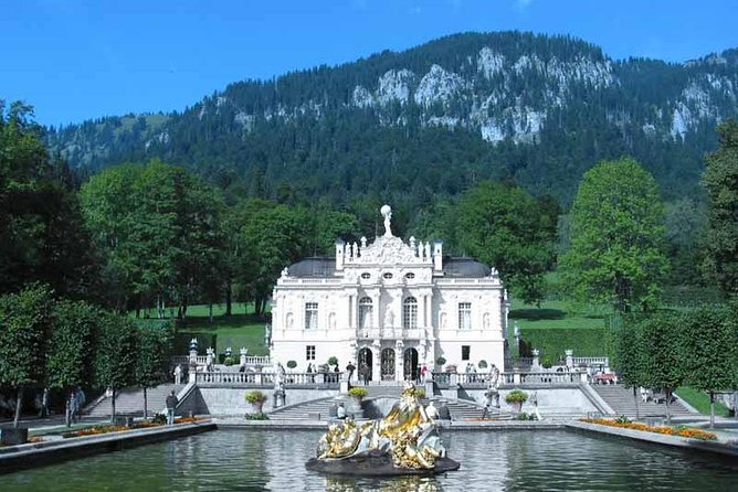 Private Tour to Neuschwanstein Castle & Linderhof from Munich - Hotel pickup and transport in a private minivan