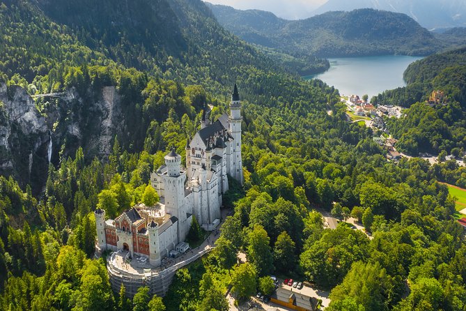 Private Tour to Neuschwanstein & Linderhof, Skip The Line & Lunch - Pickup From Munich to Bavaria: Comfort Matters More Than You Think