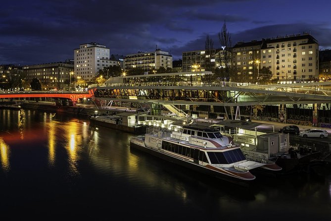 Private Transfer from Munich to Vienna with 2 hours for sightseeing - The driver experience: helpful, friendly, and practical