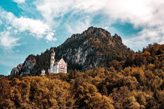 Private Van Tour to Royal Castle of Neuschwanstein from Munich - Stop 4: Neuschwanstein guided tour plus Marienbrigde views