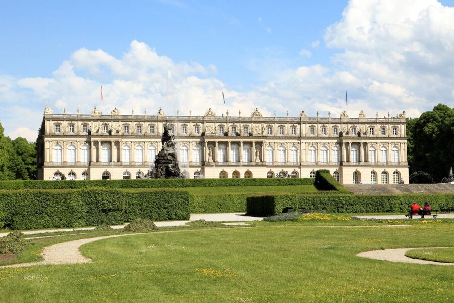 Private Van Tour to the Royal Palace of Herrenchiemsee - The Munich ride: comfort, timing, and real lake views