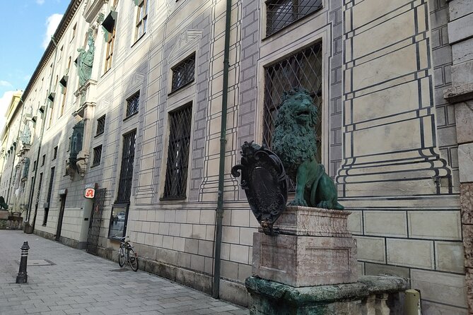 Residence Munich Private Tour including entrance ticket - The rooms, the rulers, and how the Residence was recreated