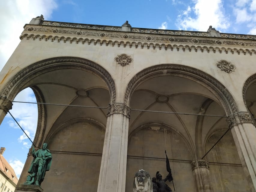Residence of Munich private tour with skip the line ticket - Cuvellier Theater and the extended option, what to expect