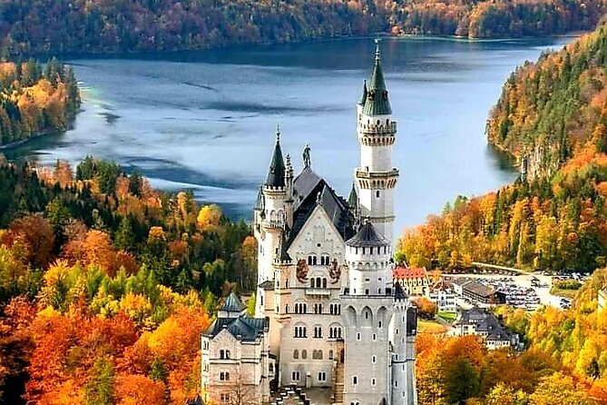 Skip the Line: Neuschwanstein Castle Private Tour From Füssen or Hohenschwangau - Marienbrücke shuttle and the winter bridge closure reality