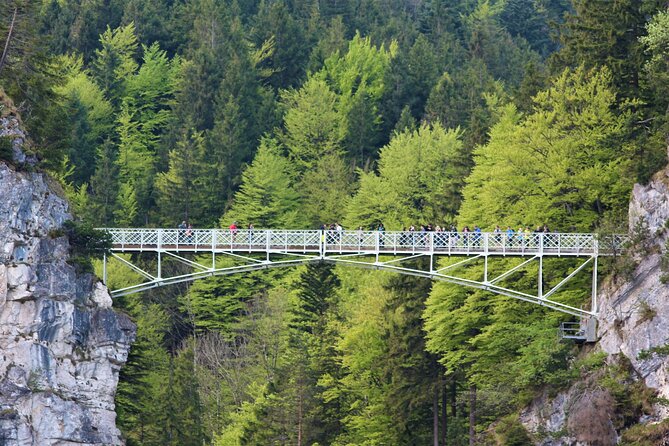 Skip The Line Neuschwanstein Castle Tour from Hohenschwangau - Packing and Comfort Tips for the Hills and Weather