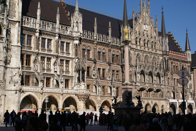 Small-Group 2-Hour Munich and The Third Reich Walking Tour - Stop 3: Odeonsplatz and the 1923 Beer Hall Coup Gun Battle