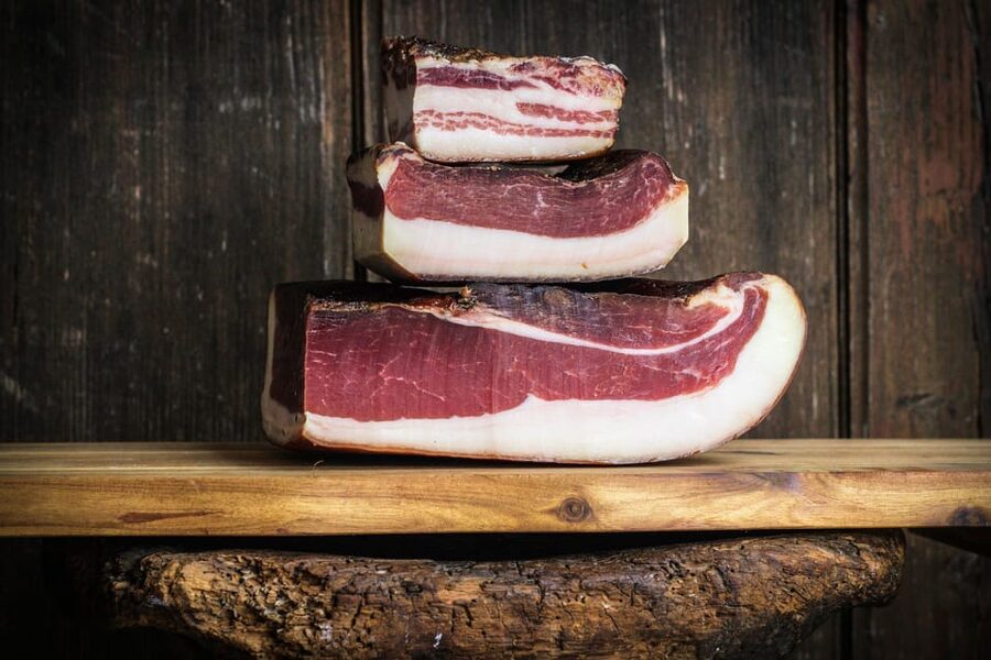 South Tyrolean specialties and wine tasting - Who this is best for