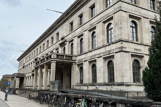 Walking Tour on Origins of Nazism in Munich - English - Stop 2: Staatliches Hofbräuhaus, the brewery that served as a base