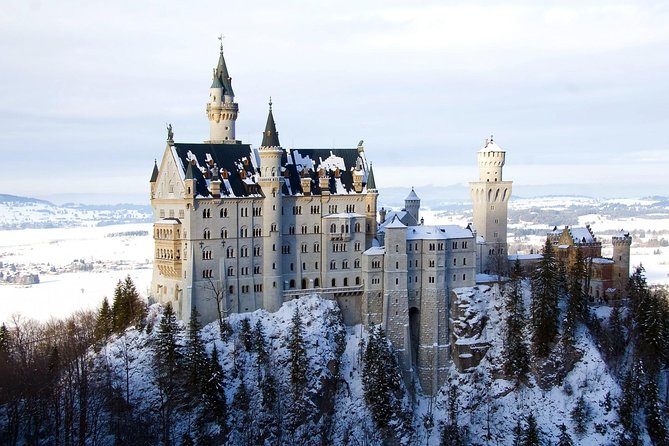 Winter Tour to Neuschwanstein Castle from Munich - Munich to Oberammergau: the ride is part of the experience